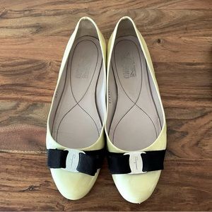 Ferragamo Patent Leather Varina Ballerina Flats - Cream / Off White - Size 9